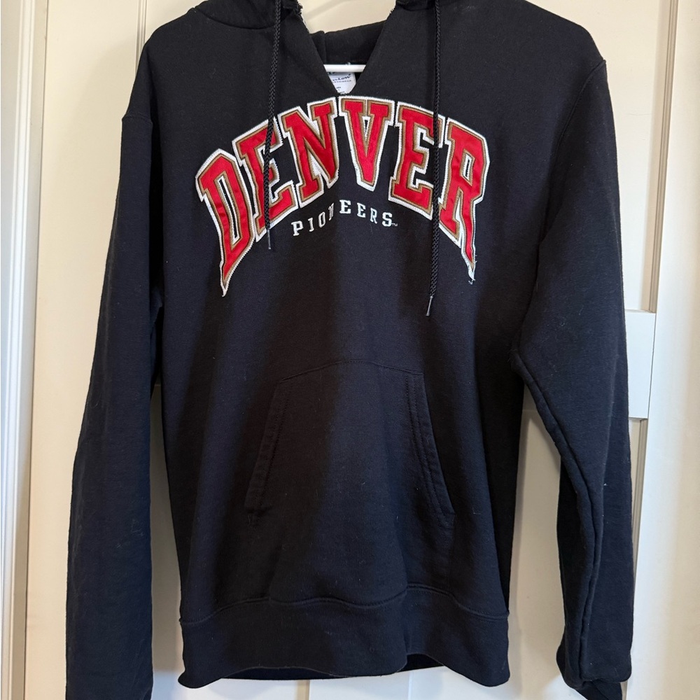 Denver Pioneers Champion hoodie